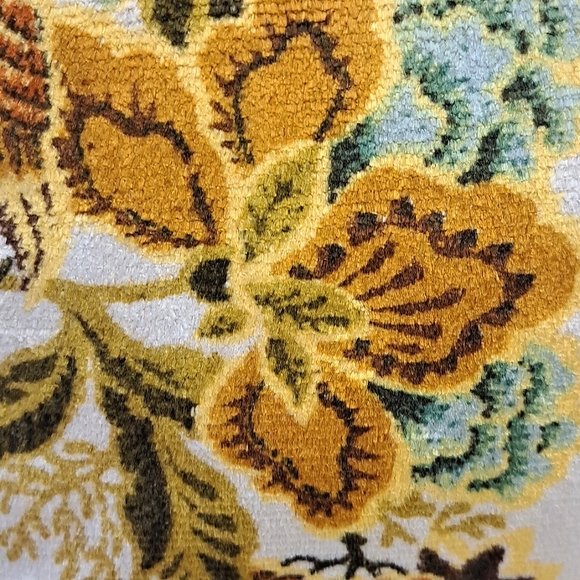 - Vintage 14 .5 x 14.5 velvet  floral  accent pillow - Picture 2 of 4